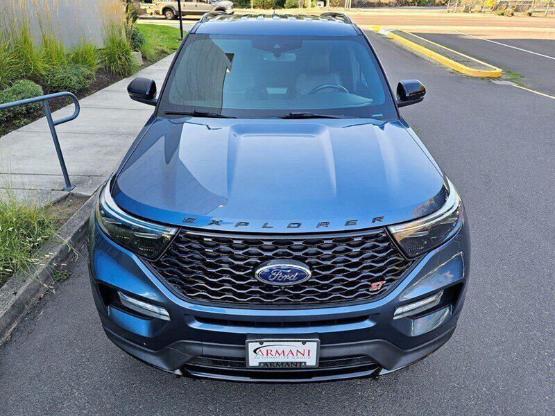 used 2020 Ford Explorer car, priced at $28,900