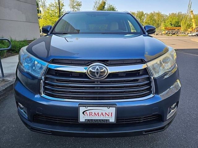 used 2014 Toyota Highlander car, priced at $27,900