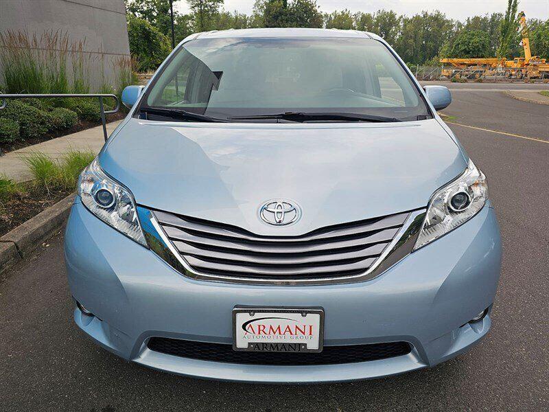 used 2016 Toyota Sienna car, priced at $27,499