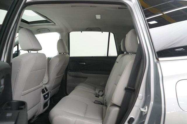 used 2022 Honda Pilot car, priced at $34,599