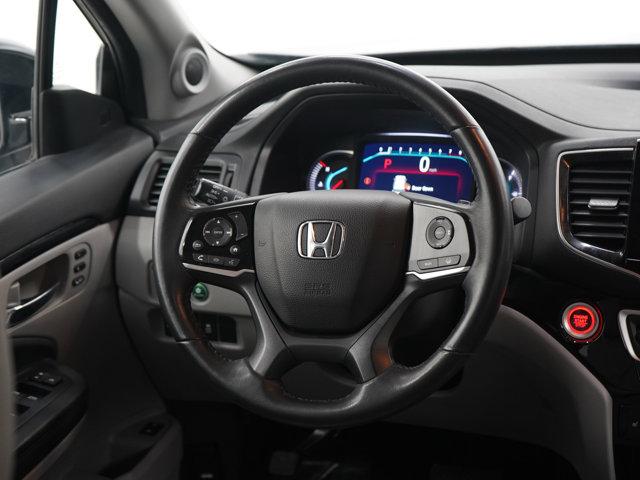 used 2022 Honda Pilot car, priced at $29,998