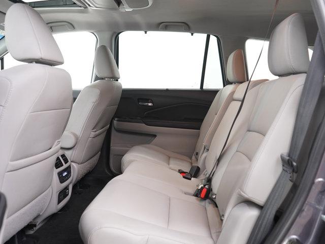 used 2022 Honda Pilot car, priced at $29,998