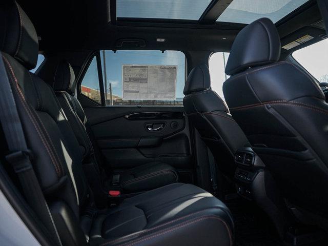 new 2025 Honda Pilot car, priced at $49,997