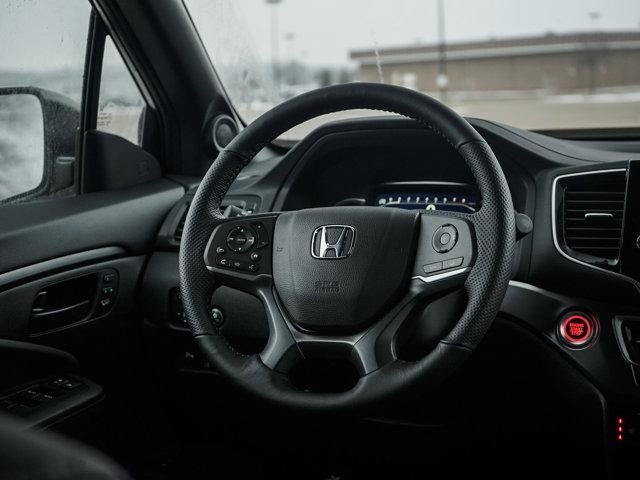 new 2025 Honda Passport car, priced at $41,593