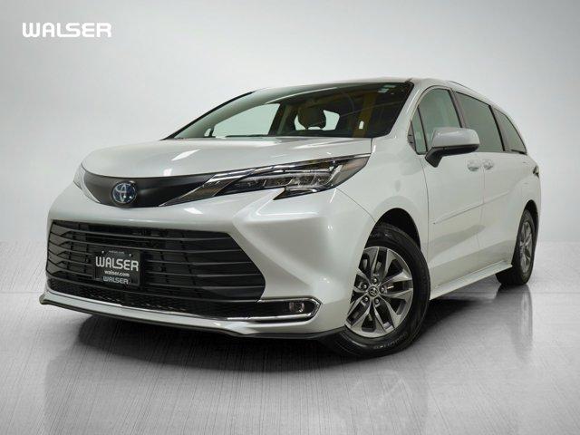 used 2022 Toyota Sienna car, priced at $39,599