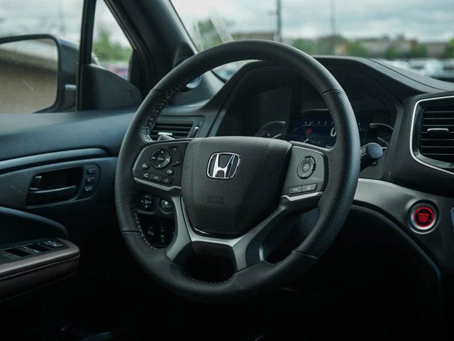 new 2025 Honda Passport car, priced at $41,593