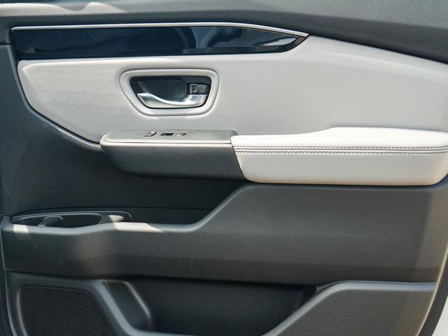 new 2025 Honda Pilot car, priced at $44,830