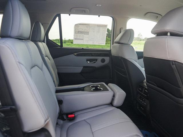 new 2025 Honda Pilot car, priced at $44,830