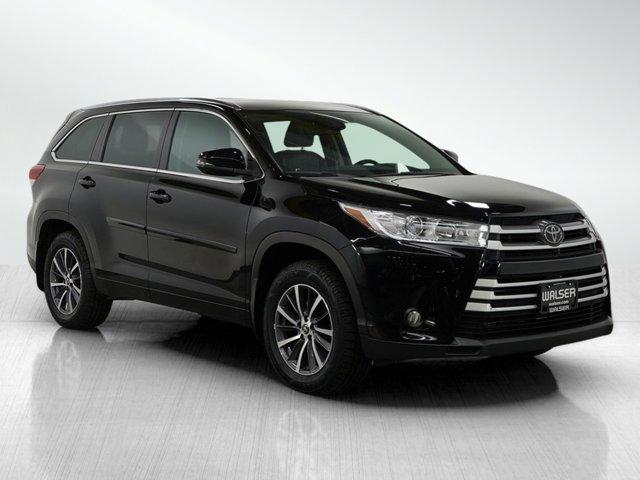used 2018 Toyota Highlander car, priced at $24,899