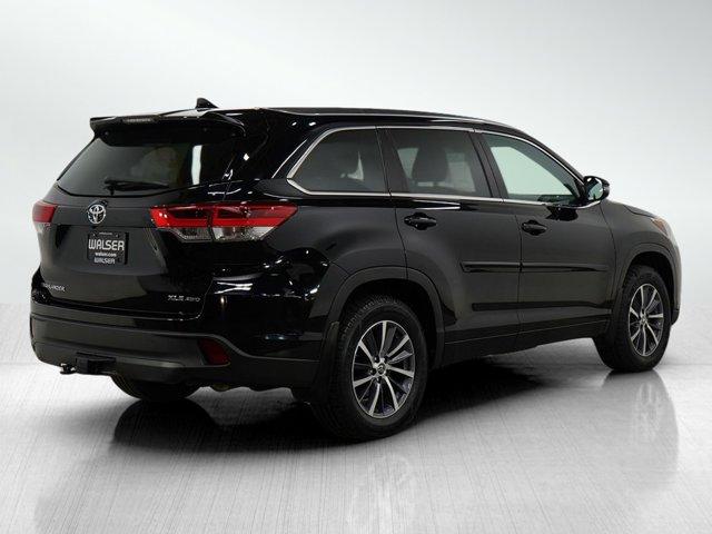 used 2018 Toyota Highlander car, priced at $24,899