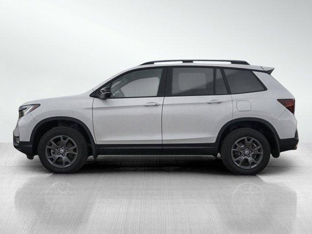 new 2024 Honda Passport car, priced at $43,899