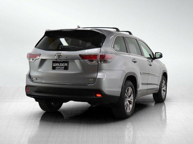 used 2015 Toyota Highlander car, priced at $17,199