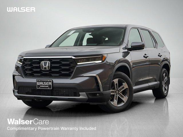 new 2025 Honda Pilot car, priced at $44,297