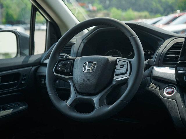 new 2025 Honda Odyssey car, priced at $42,515