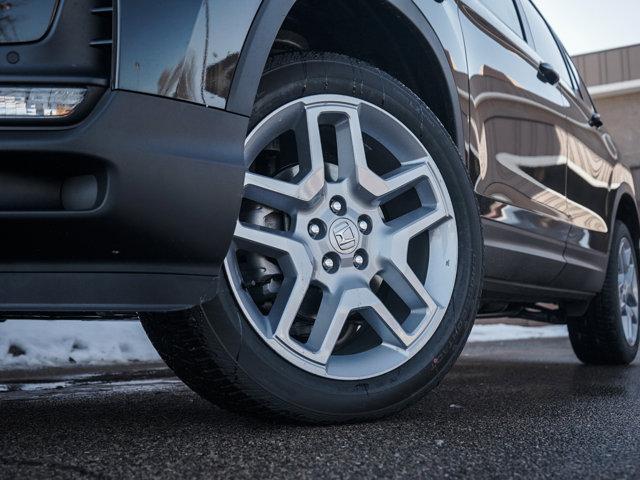 new 2025 Honda Passport car, priced at $41,997