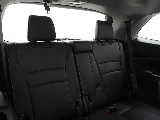 used 2022 Honda Pilot car, priced at $33,599