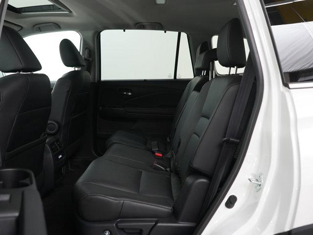 used 2022 Honda Pilot car, priced at $33,599