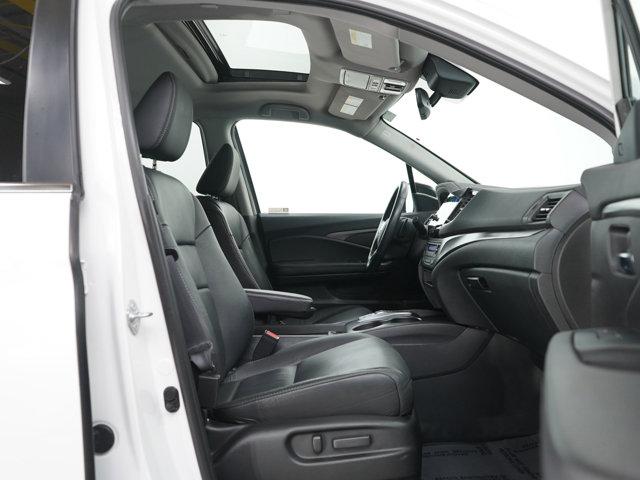 used 2022 Honda Pilot car, priced at $33,599