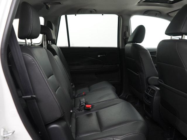 used 2022 Honda Pilot car, priced at $33,599