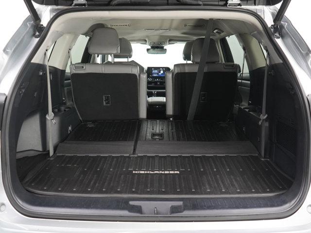 used 2020 Toyota Highlander car, priced at $27,499