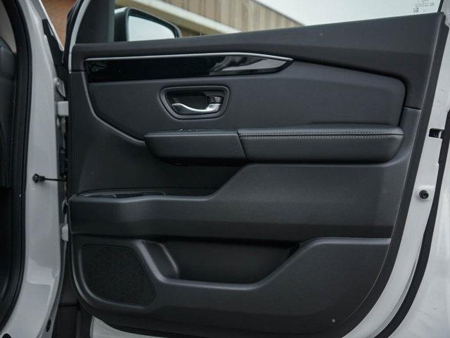 new 2025 Honda Pilot car, priced at $45,242