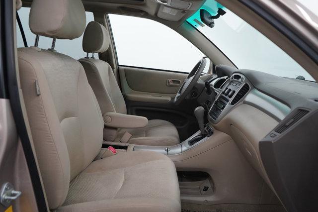 used 2007 Toyota Highlander car, priced at $10,599