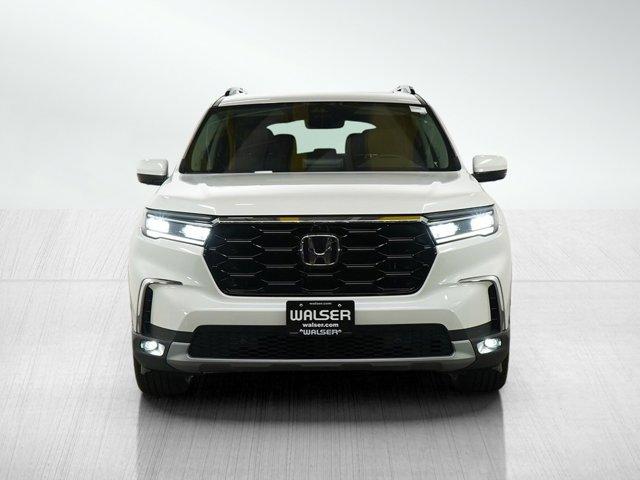 used 2024 Honda Pilot car, priced at $43,998