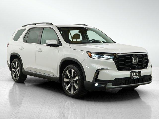used 2024 Honda Pilot car, priced at $43,998