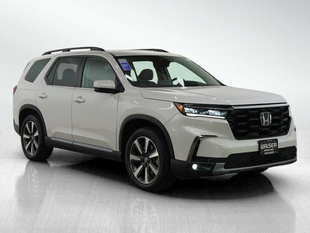 used 2023 Honda Pilot car, priced at $41,998