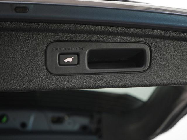 used 2025 Honda Odyssey car, priced at $37,998