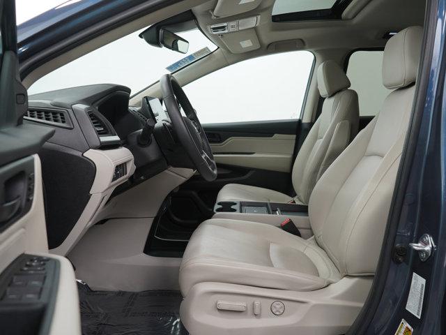 used 2025 Honda Odyssey car, priced at $37,998