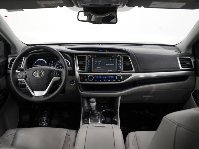 used 2016 Toyota Highlander car, priced at $20,399