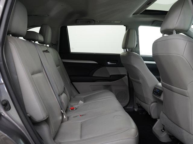 used 2016 Toyota Highlander car, priced at $20,399