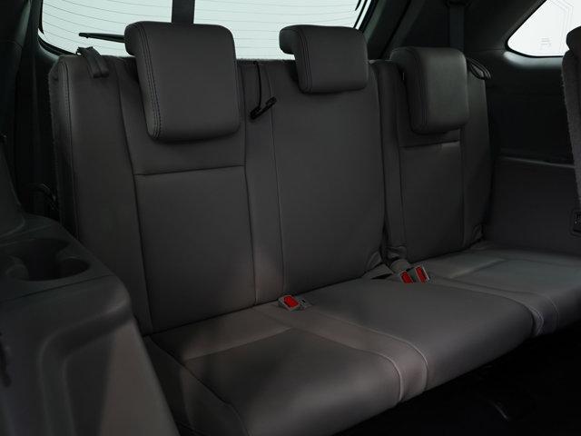 used 2016 Toyota Highlander car, priced at $20,399