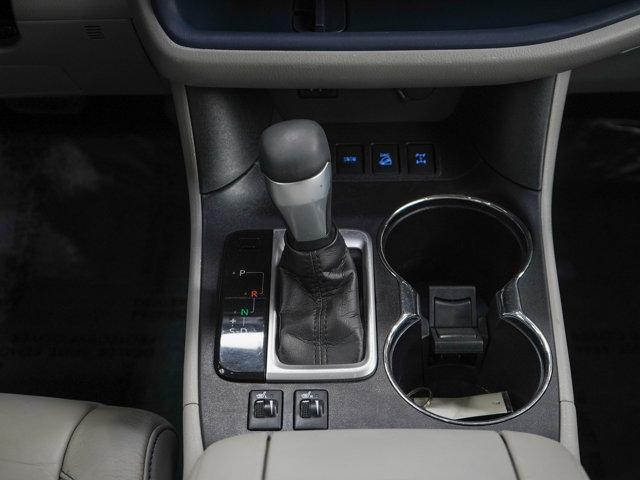 used 2016 Toyota Highlander car, priced at $20,399