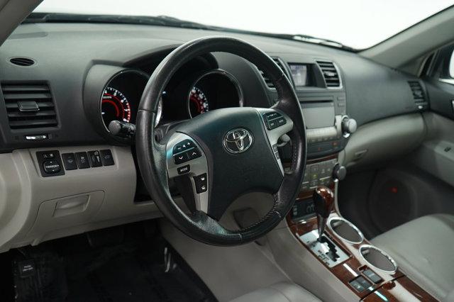 used 2011 Toyota Highlander car, priced at $12,399