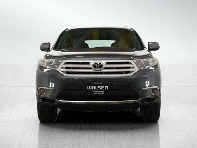 used 2011 Toyota Highlander car, priced at $12,399