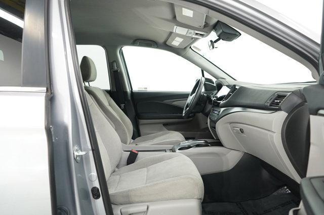 used 2021 Honda Pilot car, priced at $27,299