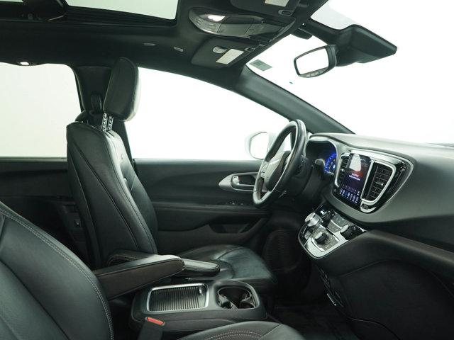 used 2018 Chrysler Pacifica car, priced at $17,998