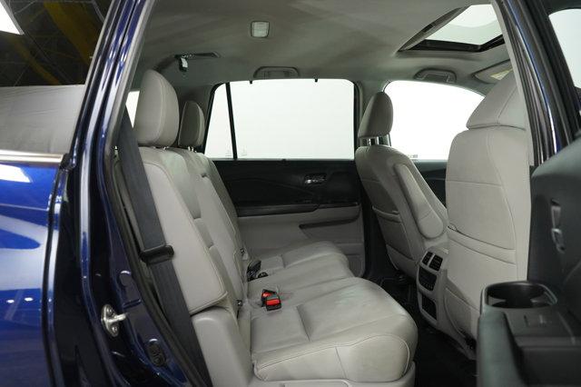 used 2021 Honda Pilot car, priced at $29,998