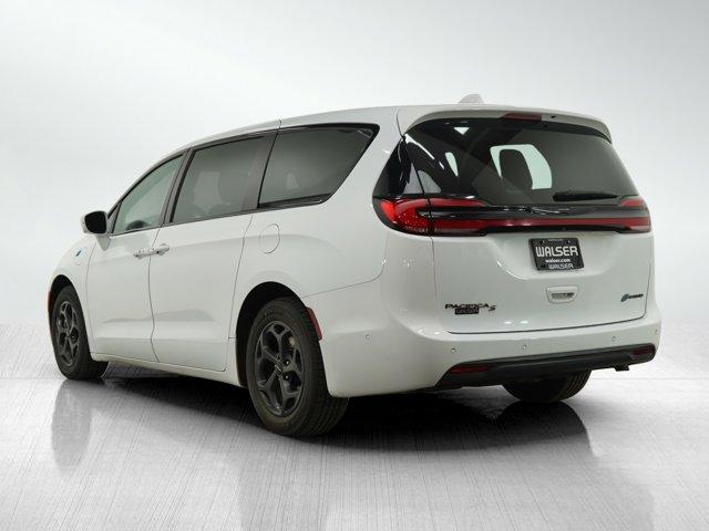 used 2022 Chrysler Pacifica Hybrid car, priced at $31,799