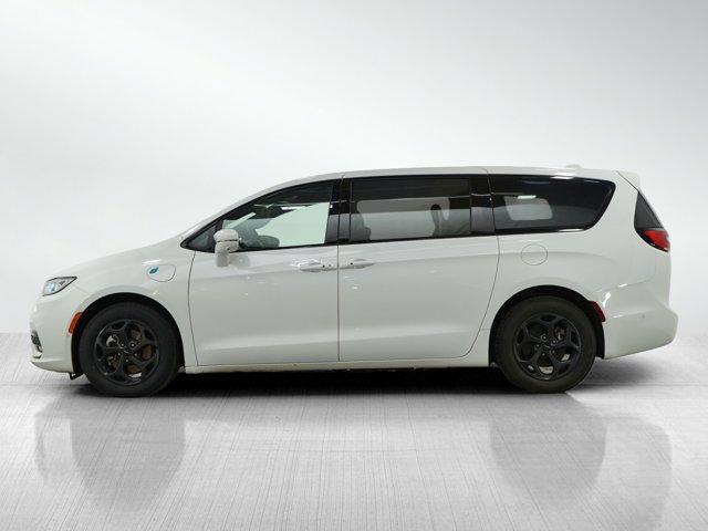 used 2022 Chrysler Pacifica Hybrid car, priced at $31,799