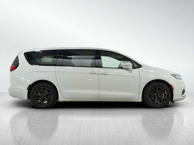 used 2022 Chrysler Pacifica Hybrid car, priced at $31,799