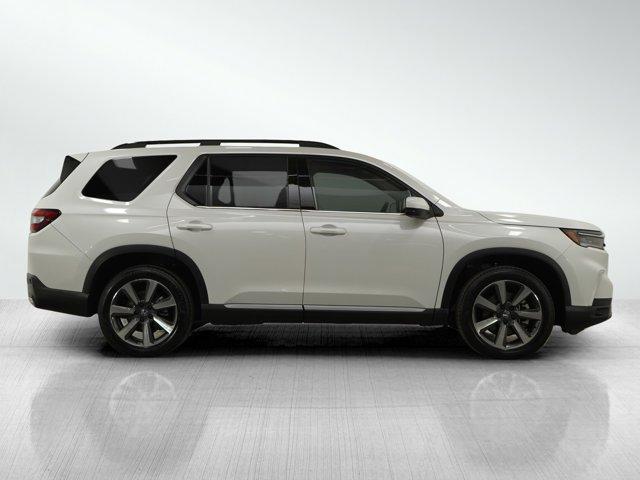 used 2023 Honda Pilot car, priced at $42,998