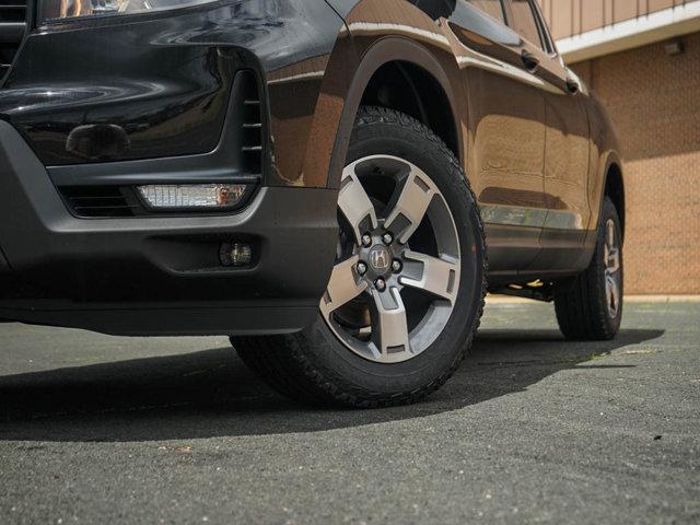 new 2025 Honda Ridgeline car, priced at $42,697