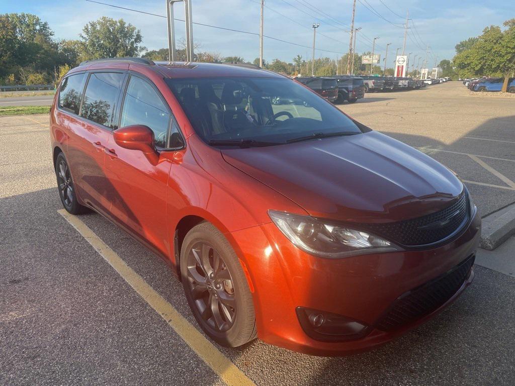 used 2018 Chrysler Pacifica car, priced at $11,400