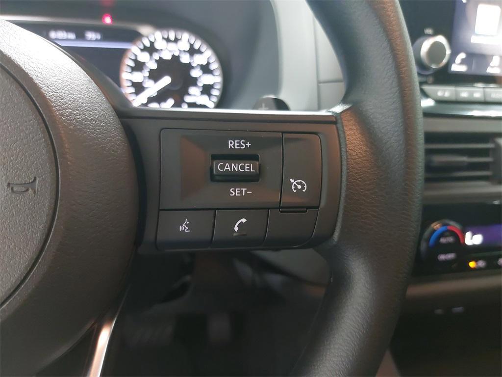 new 2025 Nissan Pathfinder car, priced at $38,527