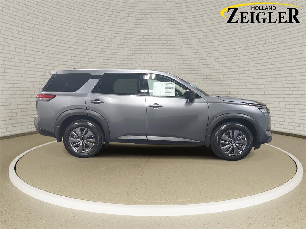 new 2025 Nissan Pathfinder car, priced at $38,527