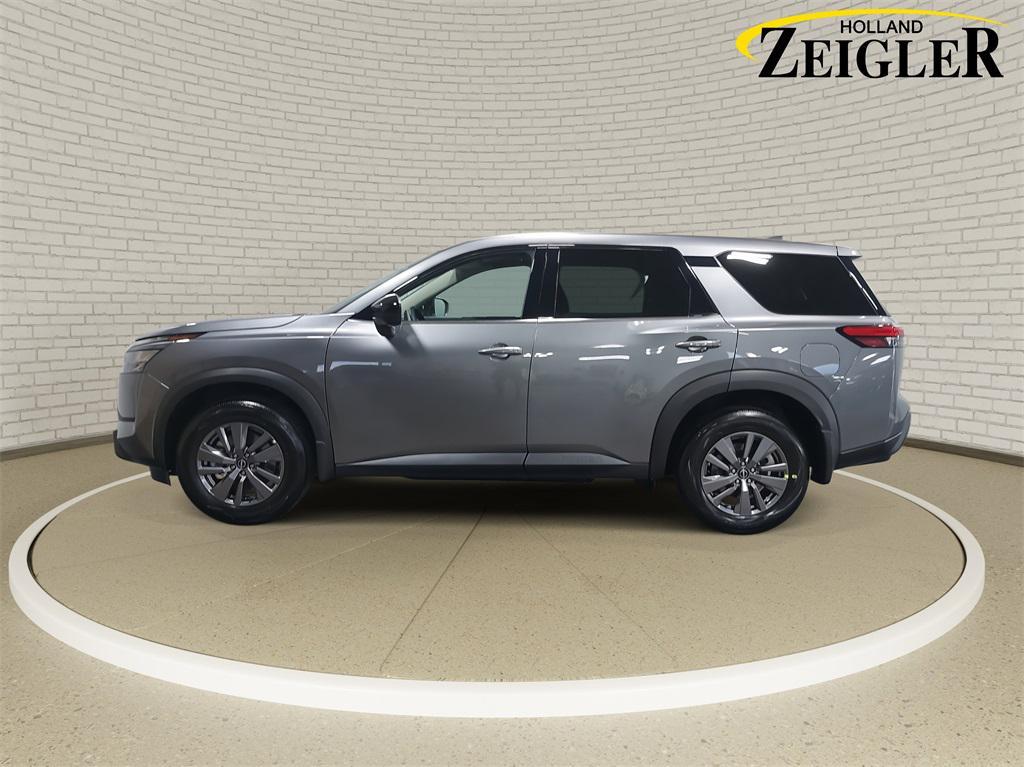 new 2025 Nissan Pathfinder car, priced at $38,527