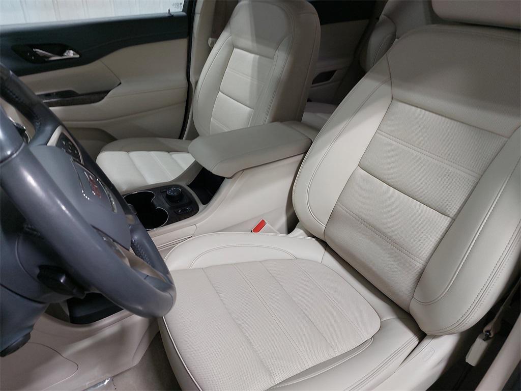 used 2022 GMC Acadia car, priced at $29,500